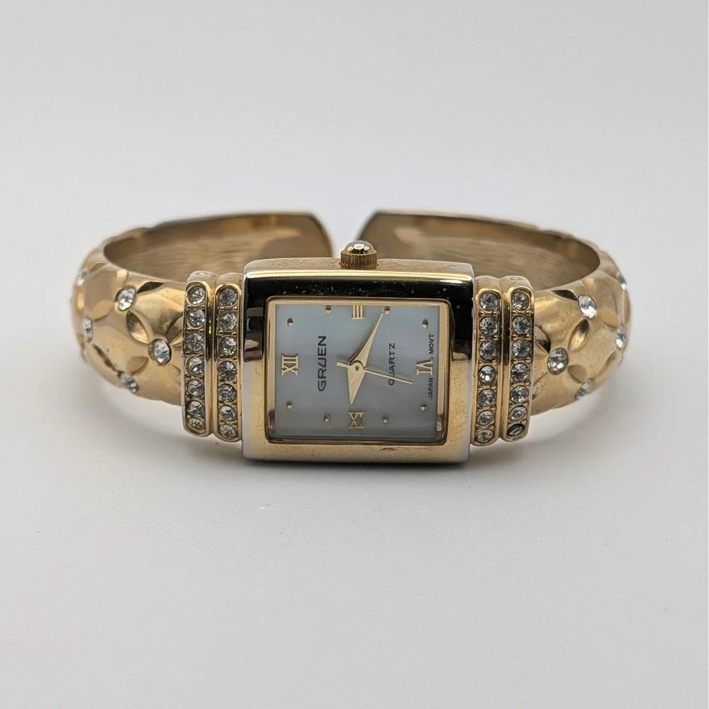 Gruen‎ GR8764 Womens Gold Tone Bracelet Watch Mother of Pearl Roman Quartz 20mm